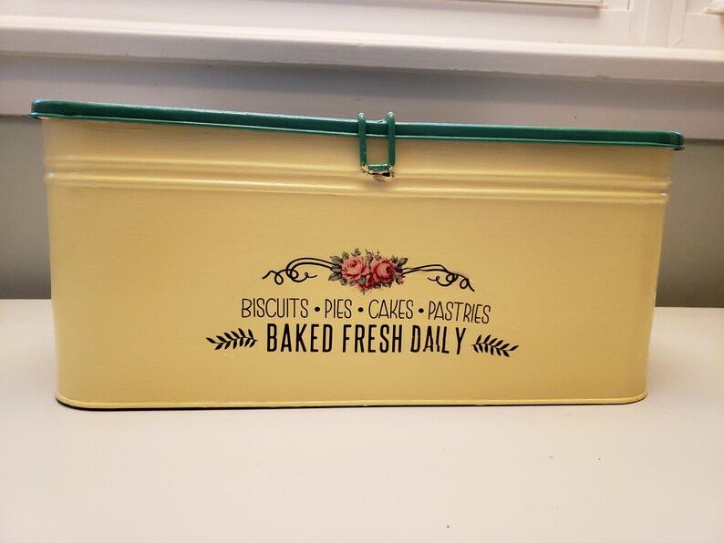 Antique Tin Bread Box With Glass Top. Makes a Great Display Etsy