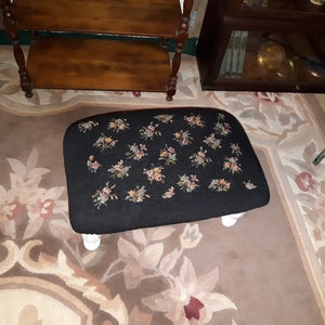 Antique Hand Made Hassock, Stool, Foot Rest With Gorgeous Hand Made Needle Point Black Floral Very Well Made & Comfy. Perfect for Any Room
