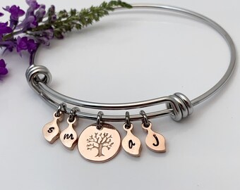 Family Tree Bangle Personalised Bracelet 1 2 3 4 5 6 or 7 Initial Rose Gold Leaf Charms Tree of Life Charm Birthday Mothers Day Gift