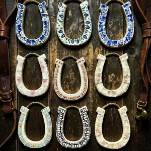 Horseshoe Mosaic Wall Art, Horse Decor, Affordable Housewarming Gift, Vintage China Horse Shoe