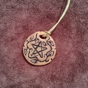 Green Witch&#39;s Amulet