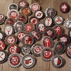 Vampir: The Masquerade Glas-Pins
