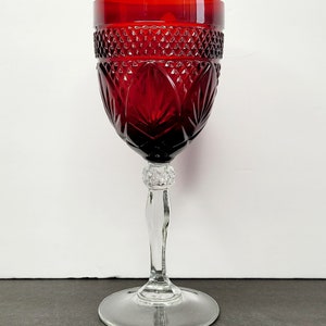 Cristal D&#39;Arques Durand Antique Ruby Red Water Goblet