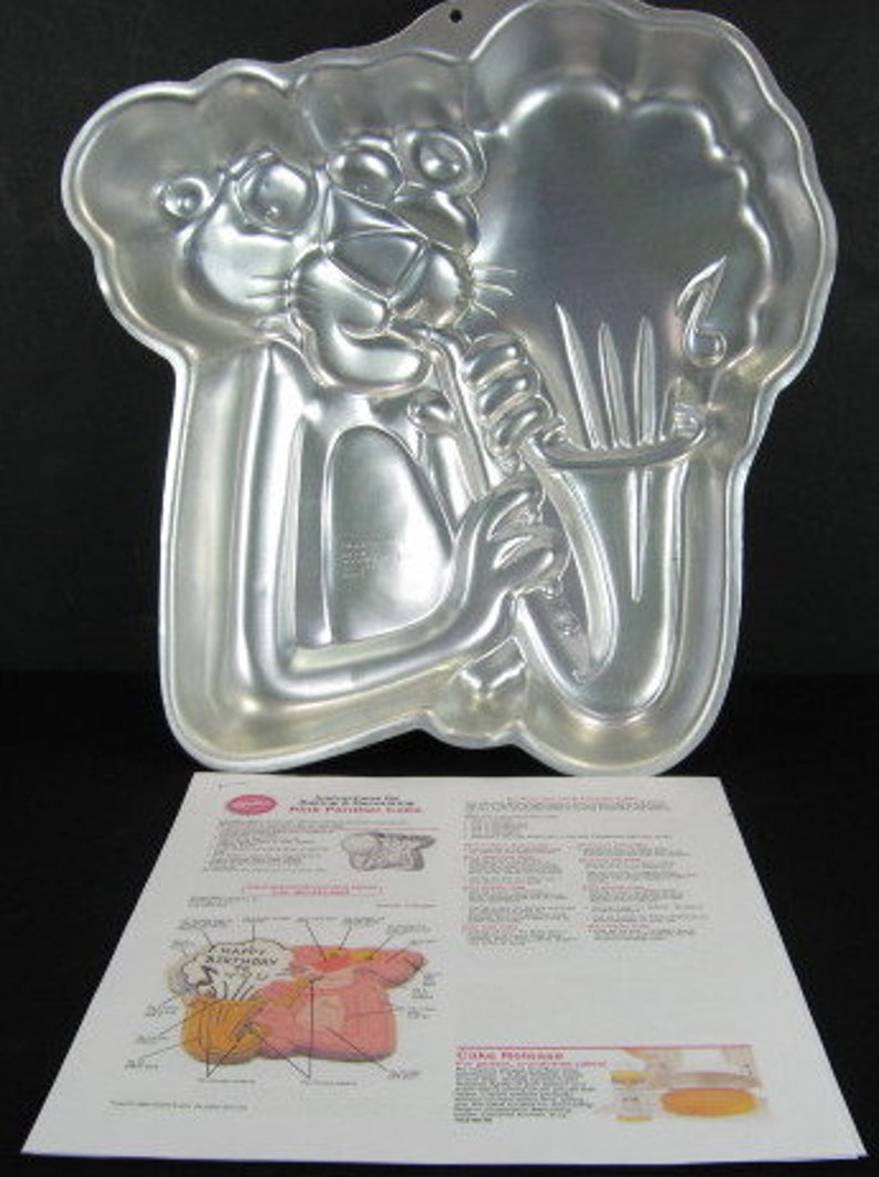 Wilton Pink Panther Cake Pan Playing Sax Horn R/&B Jazz Band wInstructions 1982
