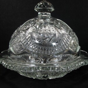 EAPG McKee Sunburst Domed Butter Dish Aztec circa 1909-1954