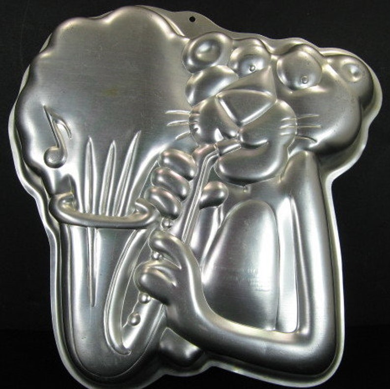 Wilton Pink Panther Cake Pan Playing Sax Horn R/&B Jazz Band wInstructions 1982