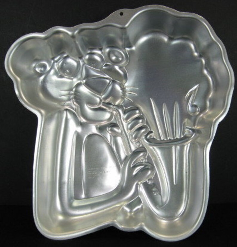 Wilton Pink Panther Cake Pan Playing Sax Horn R/&B Jazz Band wInstructions 1982