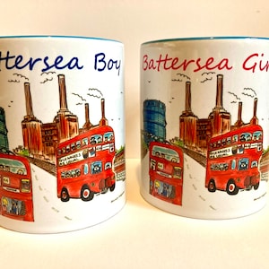 Battersea Boy oder Battersea Girl 11 Unzen Porzellanbecher. Ein Topseller! Schicke mir bei der Bestellung einfach deine Wahl für Junge oder Mädchen. Handwäsche empfohlen.