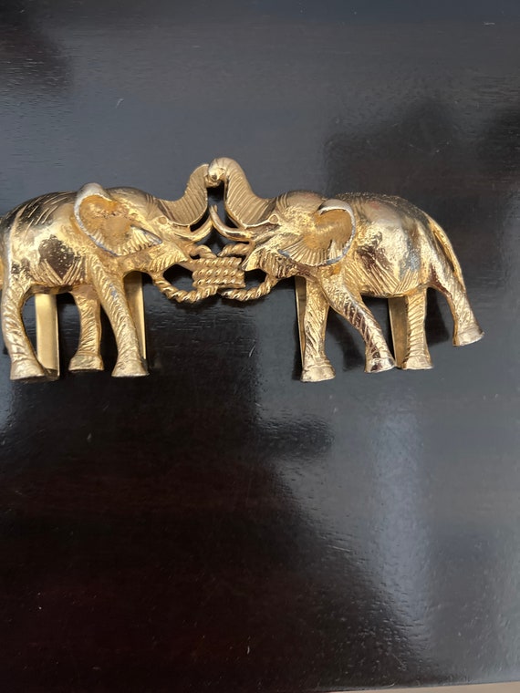 Mimi Di N Elephants belt buckle