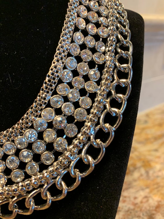 Rhinestone and silver tone chain collar necklace - image 2