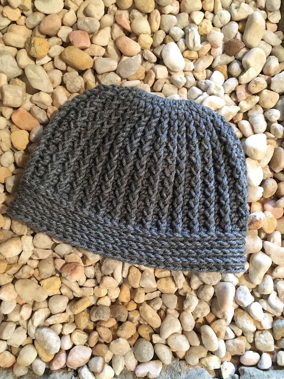 Crochet Pattern Gina Bun Hat, Messy Bun Hat, Ribbed Bun Hat, PDF