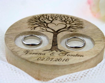 Bois d'oreiller d'anneau personnalisé, oreiller d'anneau en bois alternatif avec l'oreiller d'anneau personnalisé gravé d'arbre et de coeur oreiller gravé d'anneau