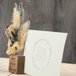 Portafotos tarjetero madera con grabado flores secas