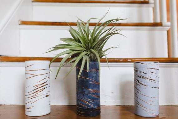 Concrete Vase/Flower Vase/Concrete decor/Industrial decor/Modern home/Centerpieces/Floral Arrangement/Home Decor