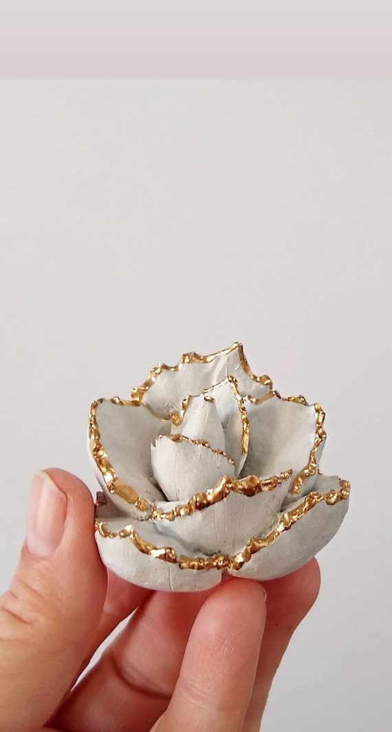 Concrete mini Succulent /Cactus Decor/Modern Office Decor/home decor/Desk Decor/wedding decor/