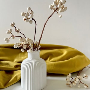 Small Bud Vase/White Concrete Vase image 3