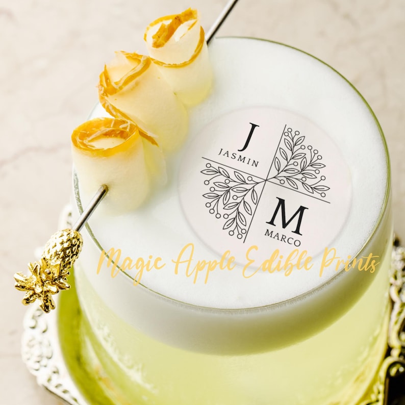 Wedding Monogram Cocktail Topper: Edible Sugar Drink Decoration image 1