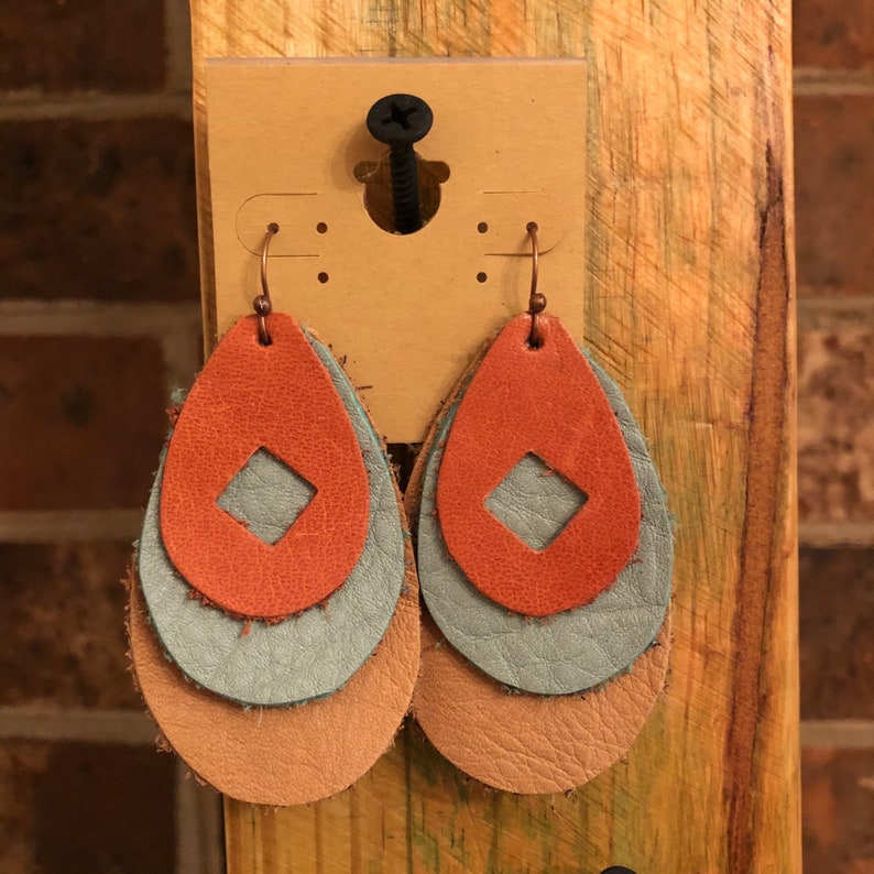 Leather teardrop earrings
