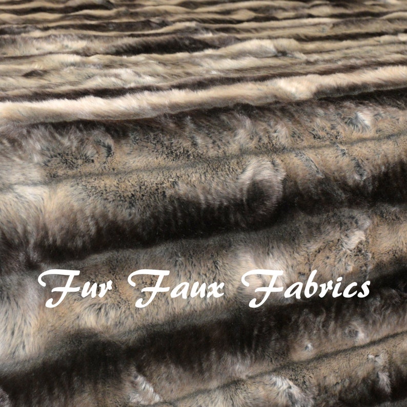 Silver Chinchilla Gray Black Stripe Fur Faux Fabric By The Yard Remnants Shag Furs Animal Supply Crafts Fake Sheepskins Fabrics 60 width