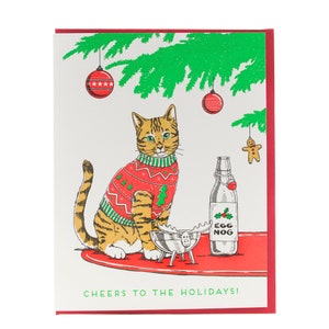 Tarjeta de felicitación con impresión tipográfica de ponche de huevo y gato con suéter navideño