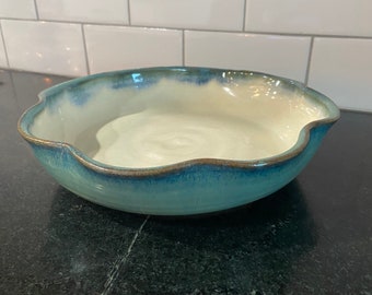 Scalloped Turquoise Pie Plate