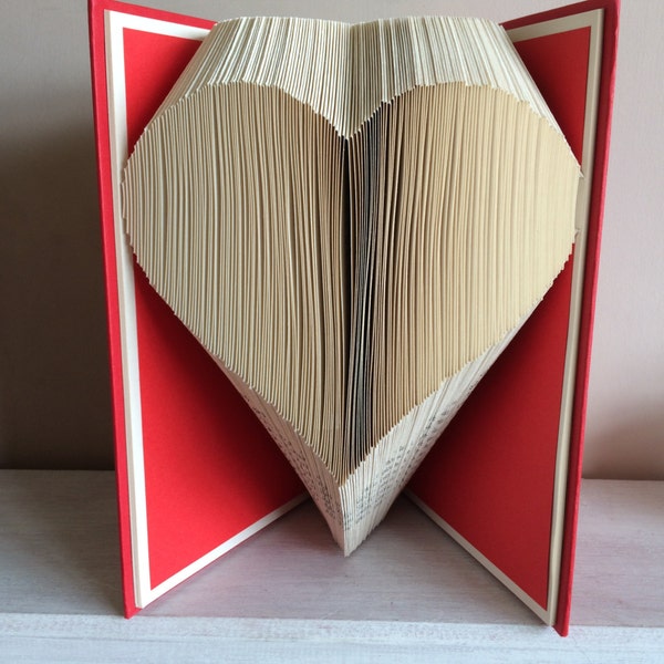 Heart Book Folding Pattern - Heart Folded Book Art - Valentine's Day - Wedding - 1st Paper Anniversary Gift - Wife - Girlfriend