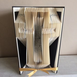 Cross Outline Book Folding Pattern - Cross Folded book art - Easter Gift - Love - Hope - Peace