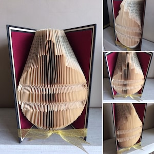 Christmas Bauble Book Folding Pattern - Christmas Folded book art - Christmas gift - Unique home decor - Book origami
