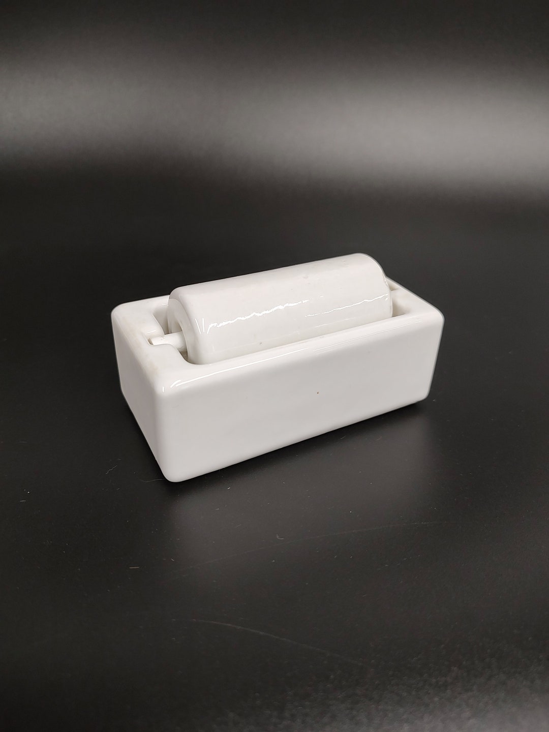 Vintage Porcelain Labelle Moistener Roller for Postal Stamps Carlstadt