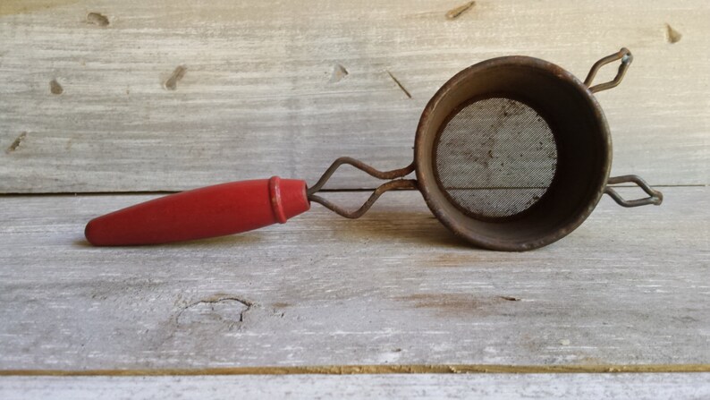 VIntage Tea Strainer Vintage Kitchen Gadget, Vintage Small Sifter with Red Wood Handle Red wood handle strainer