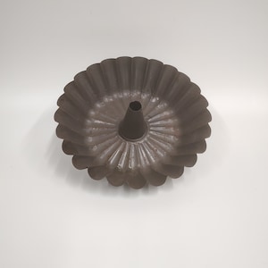 Vintage Fluted Bundt Pan Rusty, Scalloped Edge Metal Pan, Old Cake Tin, Repurposed Farmhouse Kitchen Lighting