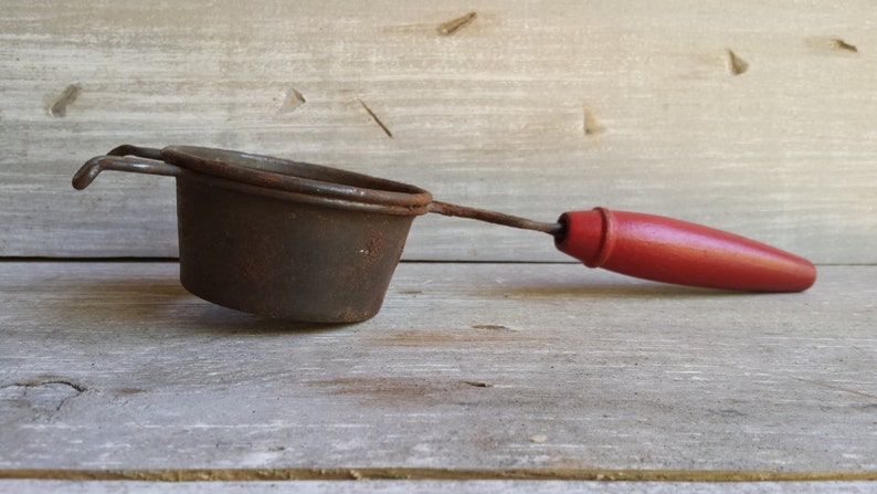 VIntage Tea Strainer Vintage Kitchen Gadget, Vintage Small Sifter with Red Wood Handle Red wood handle strainer