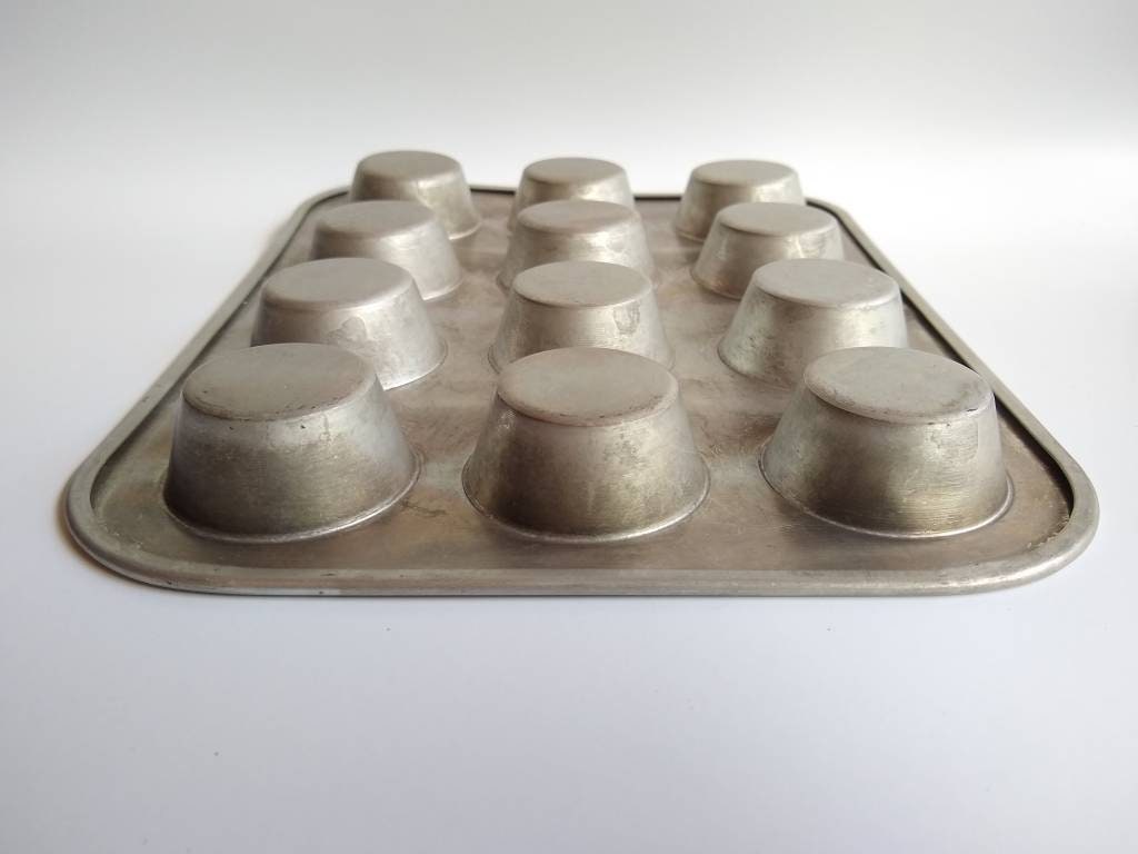 Vintage Mirro Aluminum Mini Muffin Pan Aluminum Mini Cupcakes Etsy