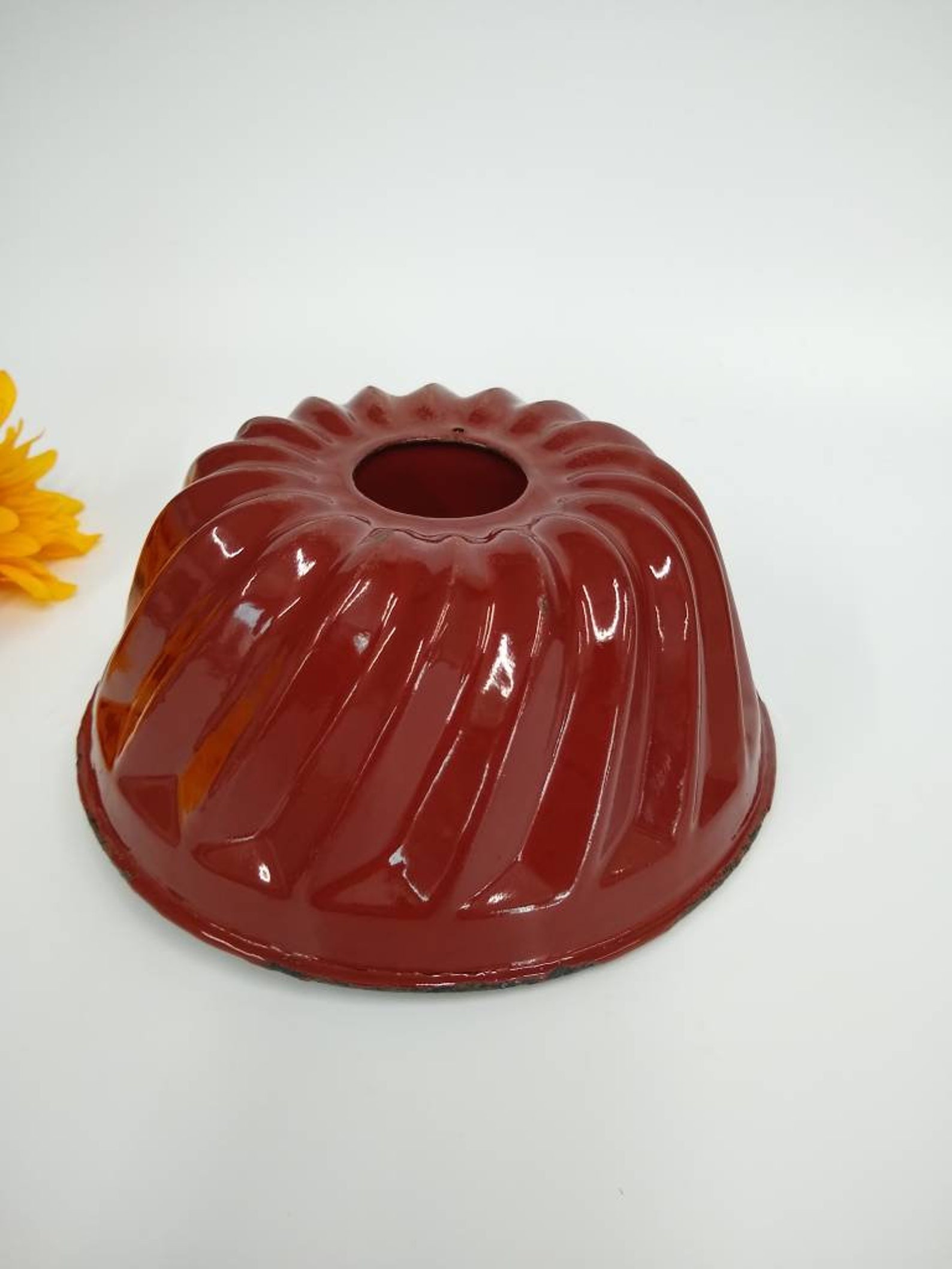 Vintage Red Enamel Bundt Pan Jello Mold With Ring for Hanging Etsy
