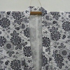 Vintage Japanese cotton yukata white blue color flower pattern kimono robe nightwear 30DECEMBER00-04