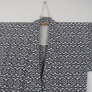 Vintage Japanese cotton yukata white blue color various shapes pattern kimono robe nightwear 25MAY23-10