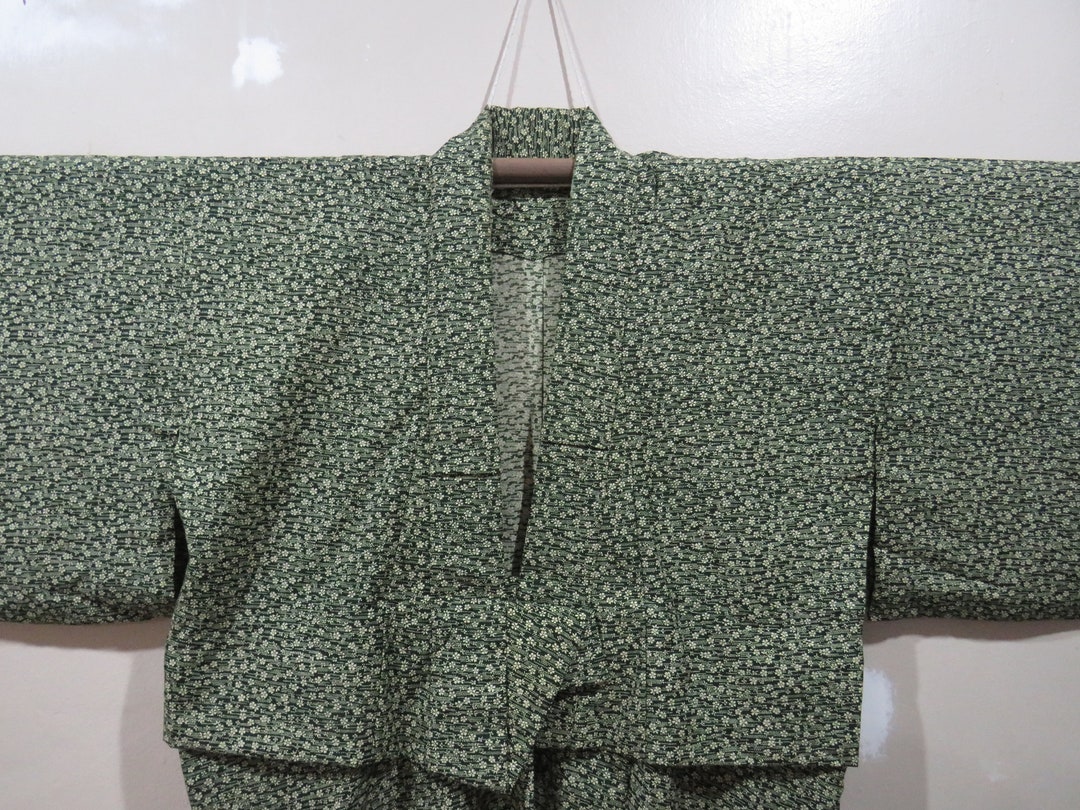Double Collar Kimono In Dark Lime green