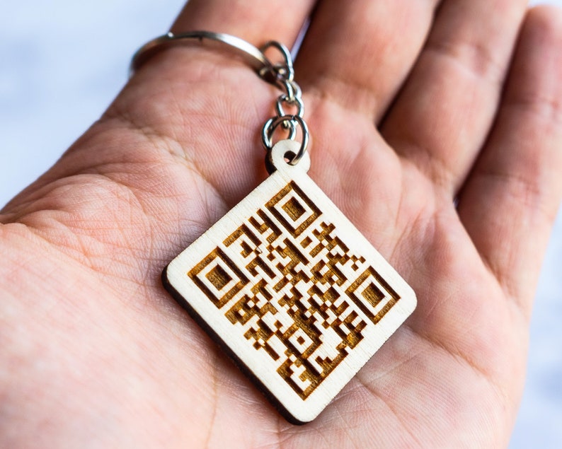 Wooden QR Code Keychain, Custom Qr-code Key Chain, Engraved QR Code ...