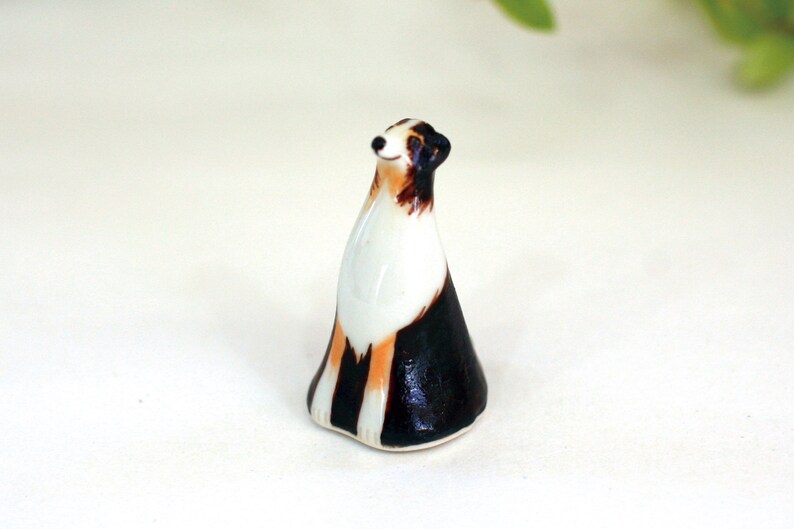 AnimalDogAustralian Shepherdring coneJewelry ringCeramic ring holdersPorcelain Animalsceramic jewelry standHandmade ceramicFigurine