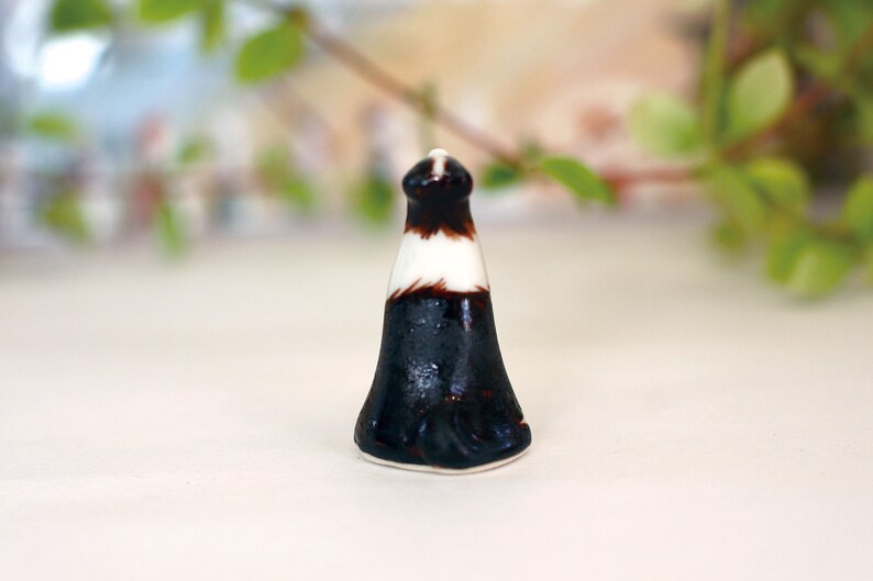 AnimalDogAustralian Shepherdring coneJewelry ringCeramic ring holdersPorcelain Animalsceramic jewelry standHandmade ceramicFigurine