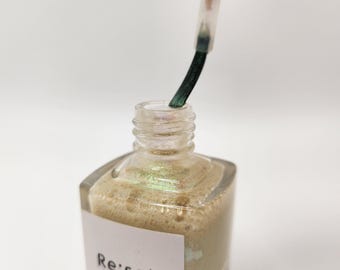 Biologisch afbreekbare parelgroene nagellak: veganistisch, op waterbasis, milieuvriendelijk