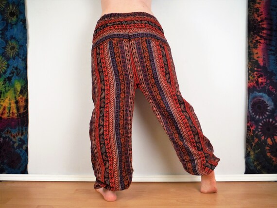 Paisley polaire Stripe pantalon rouge couverture tissu élastique à confortable la taille confortable à Aladdin pantalons dames, femmes hommes e90e6b Paisley polaire Stripe pantalon rouge couverture tissu élastique à confortable la taille confortable à Aladdin pantalons dames, femmes hommes e90e6b