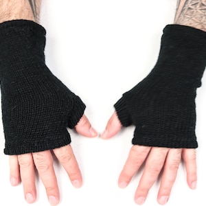 Chauffe-poignets noirs doublés de polaire en laine tricotée chauffe-mains unisexe Boho mitaines sans doigts image 5