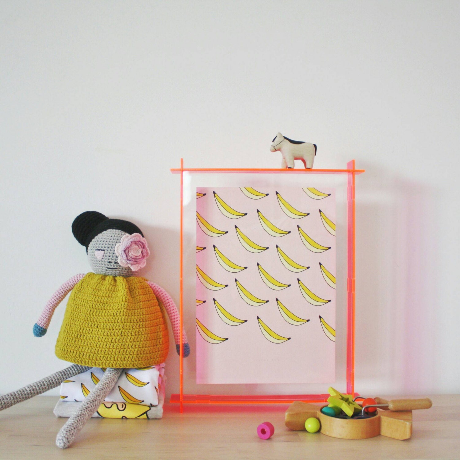 A4 Acrylic Box Frame Fluro Pink / Neon Pink A4 / Perspex Frame / Floating Frame / Neon Box Frame