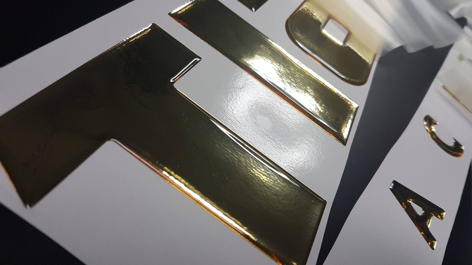 Tiara Yachts Boat Emblems 18 Gold FREE FAST Delivery Etsy