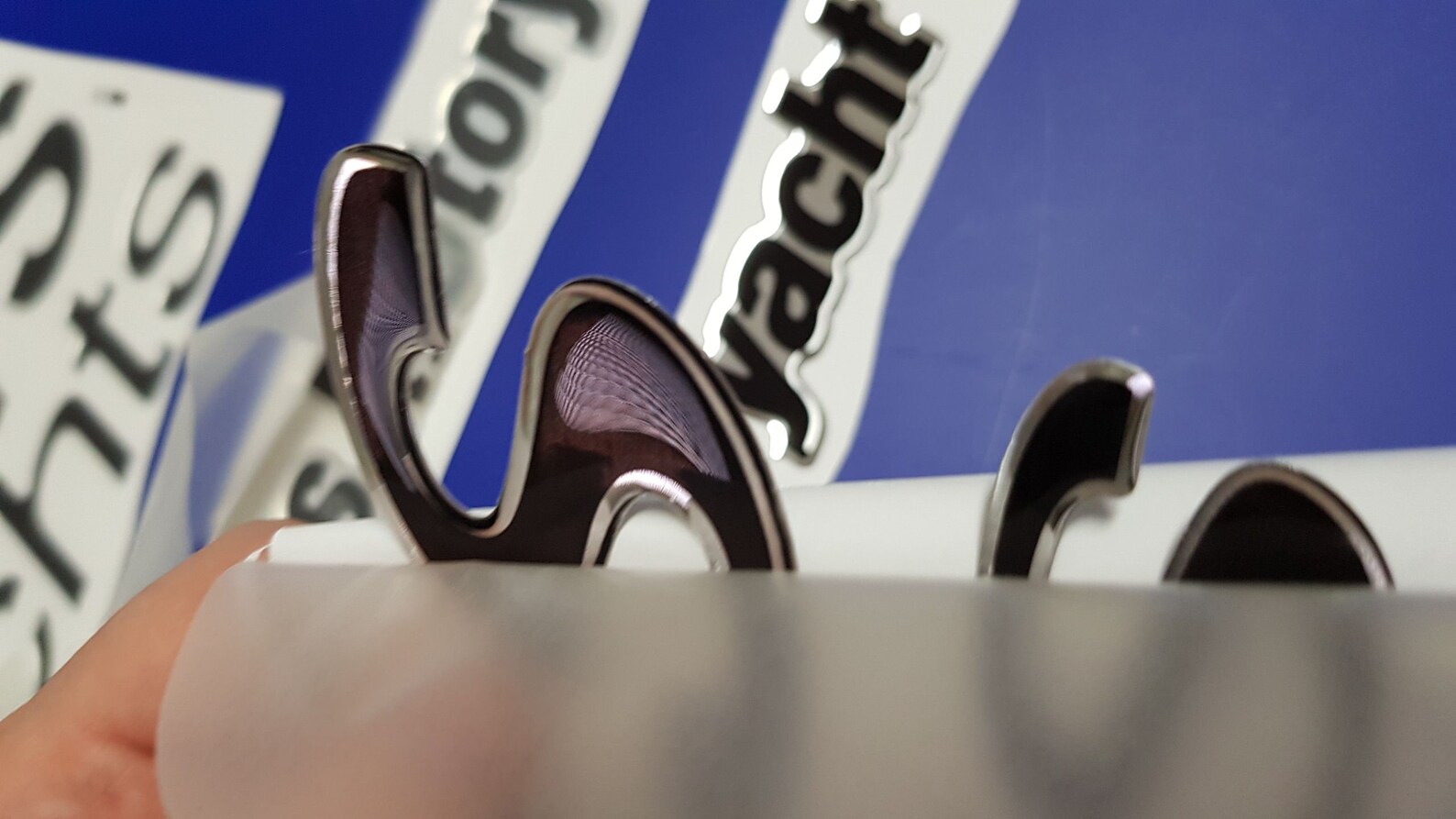 Cruisers Yachts Boat Emblem 24 Chrome Black 4050 FREE Etsy