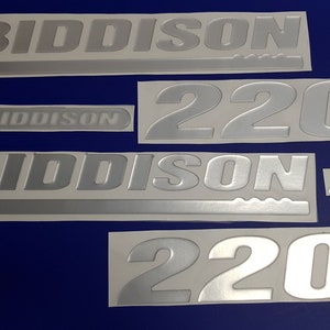 Biddison 2200* botenembleem 41" + GRATIS SNELLE levering DHL Express - Stickersset - Grafische sticker