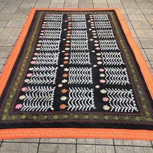 Oversized Antique Suzani Table Cover - Old Velvet Suzani - VINTAGE Suzani - Velvet Fabric - Suitable For Wall Hanging - Boho Home Decoration