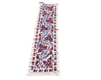 Vintage Suzani Table Runner: Handmade Floral Tapestry (6.0 x 1.6 FT)
