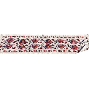 Vintage Red Tulip Suzani Table Runner: Handmade Floral Tapestry